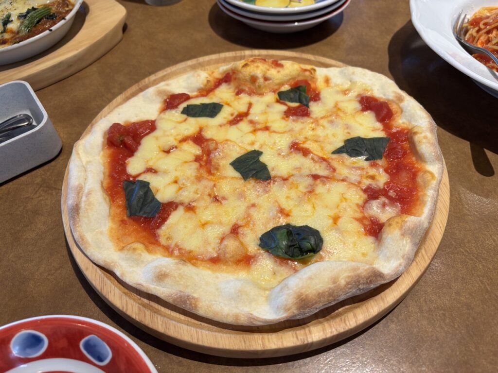 ジョリーパスタ　平日ランチメニューIMG_2227（大）マルゲリータ